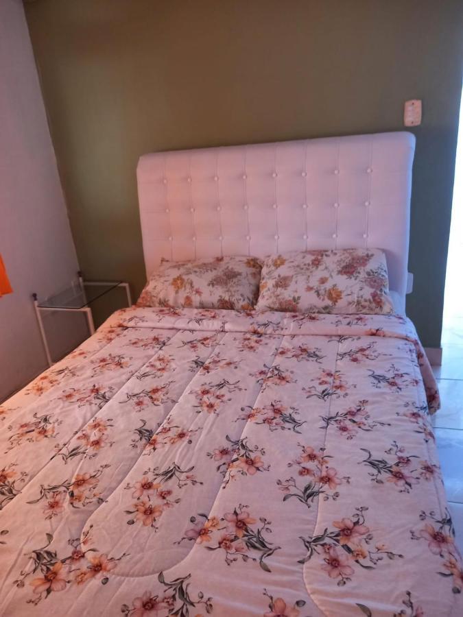 Suites Da Casa Da Dona Zeze Сакуарема Экстерьер фото