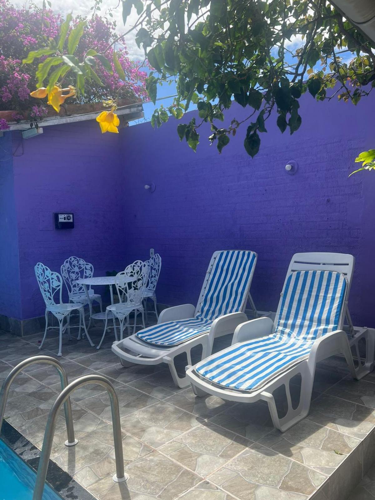 Suites Da Casa Da Dona Zeze Сакуарема Экстерьер фото